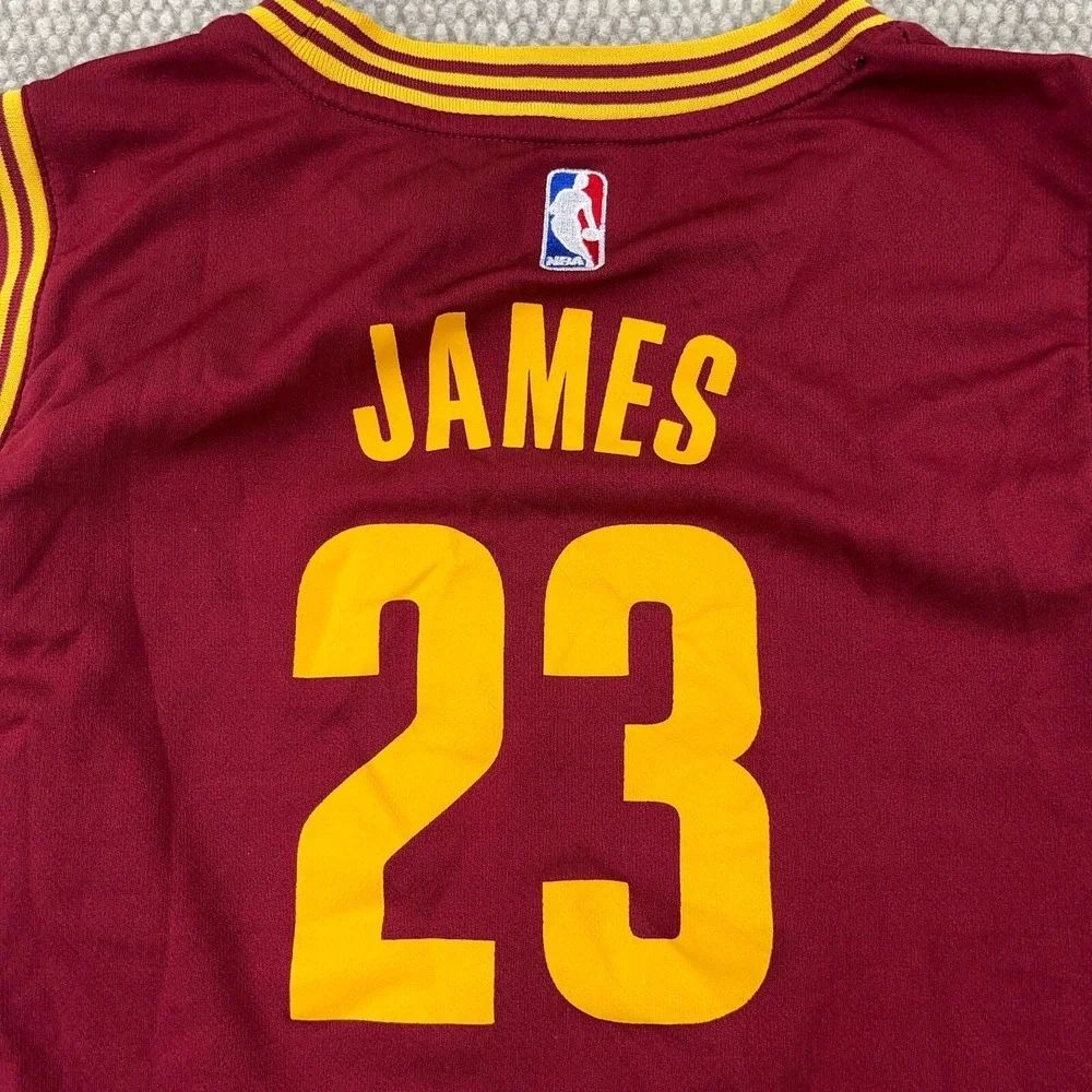 Cleveland Cavaliers LeBron James‎ Jersey Youth Large Maroon Yellow Adidas Boys *
